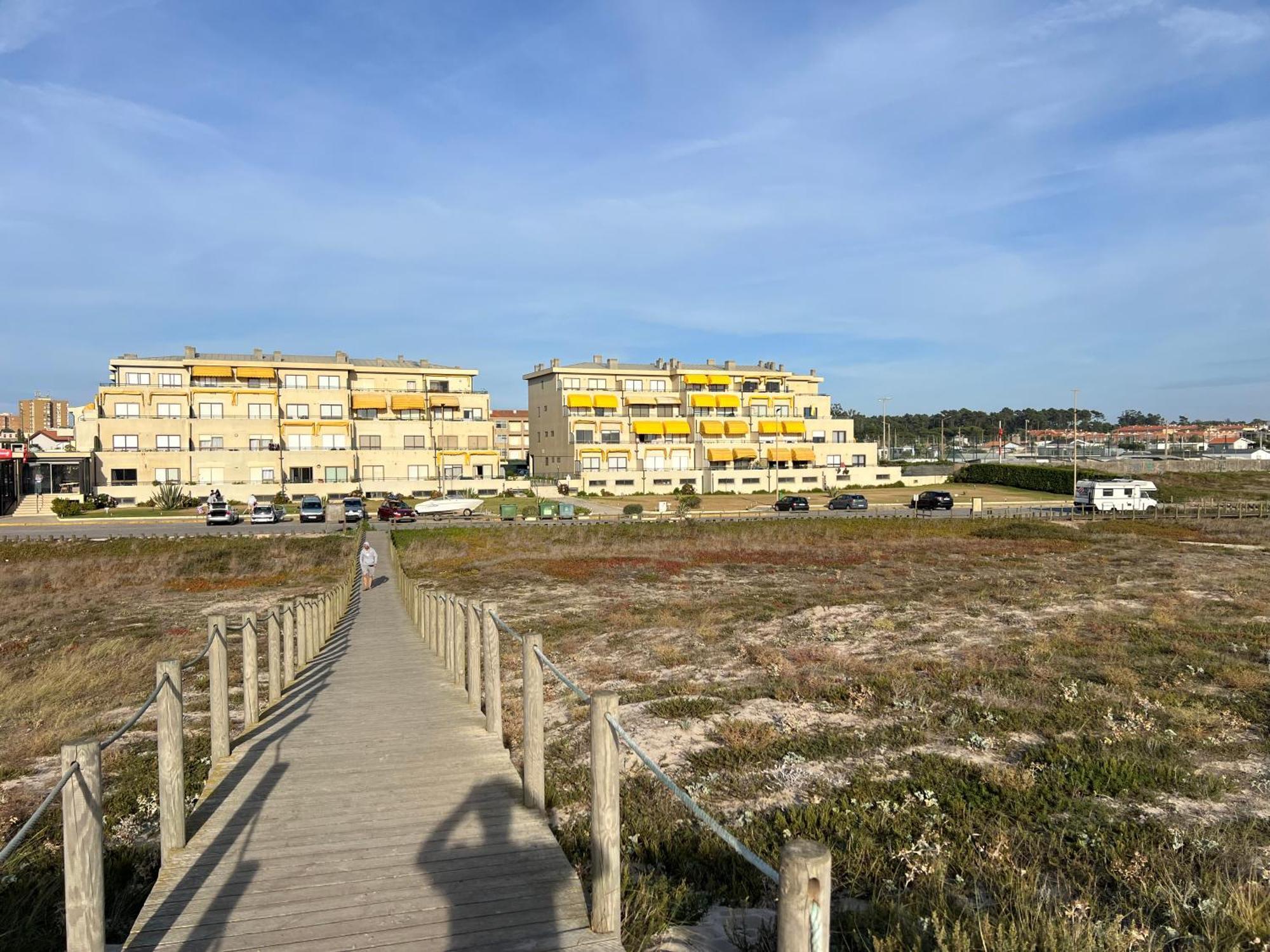 Sunny Beach Apartment Holidays Вила ду Конде Екстериор снимка