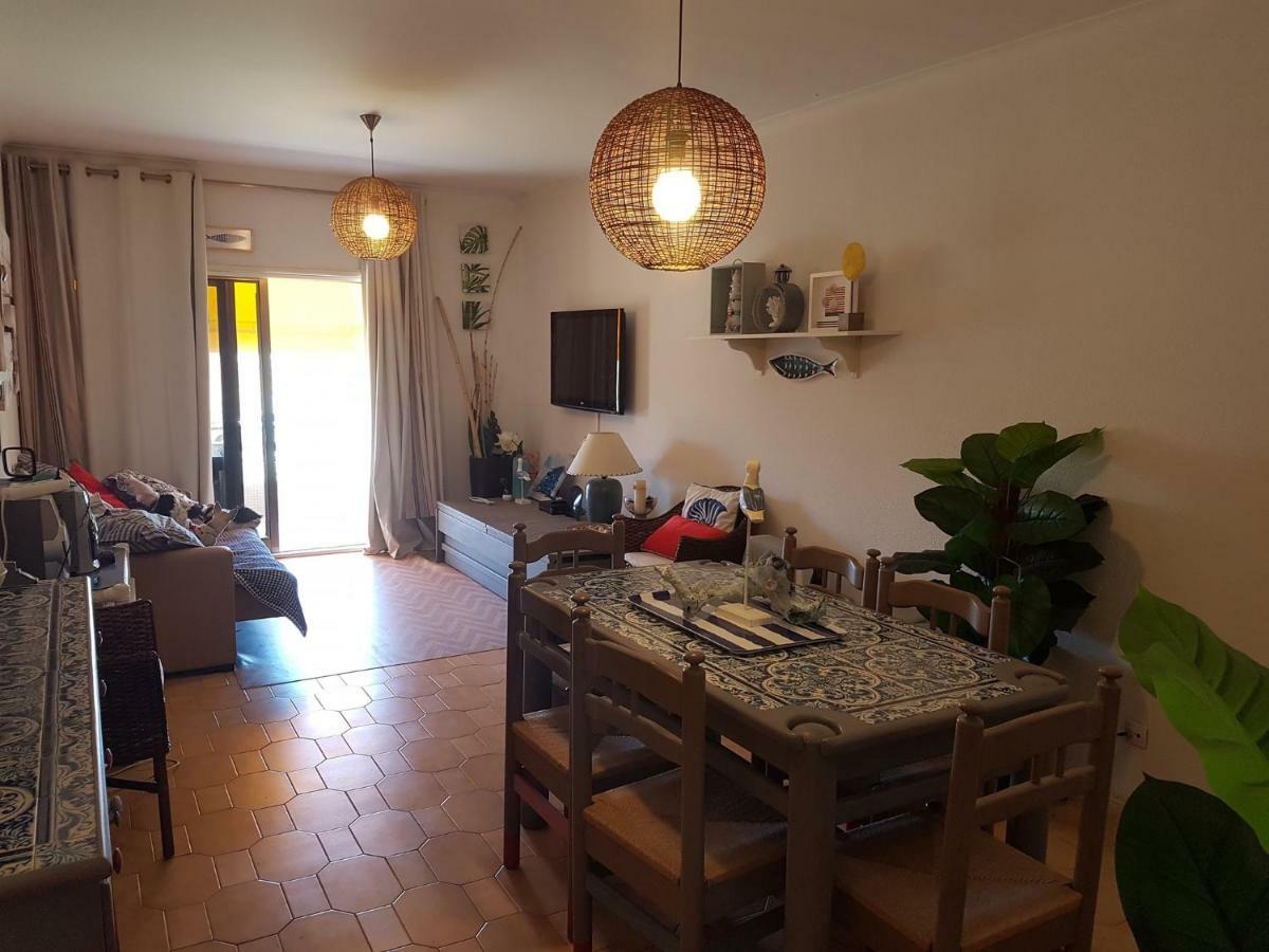 Sunny Beach Apartment Holidays Вила ду Конде Екстериор снимка
